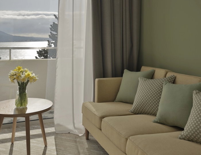 Lux 2-местный 2-комнатный Gagra/Sea view два балкона - Отель Garden Resort Gagra / Гарден Резорт Гагра